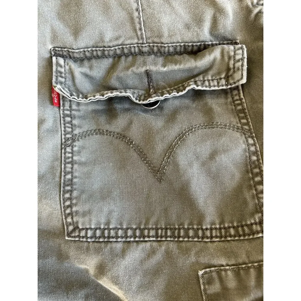 VTG Levis Cargo Shorts mens 34 Baggy kahki grunge y2k khaki utility Cotton